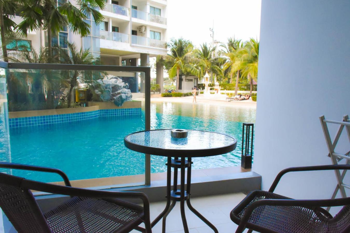 Laguna Beach Resort 1 Condominium Jomtien Beach Room photo